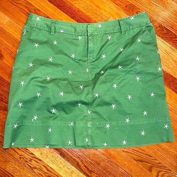 Merona Dresses & Skirts - Merona green skirt with embroidered sea stars size 16W with pockets